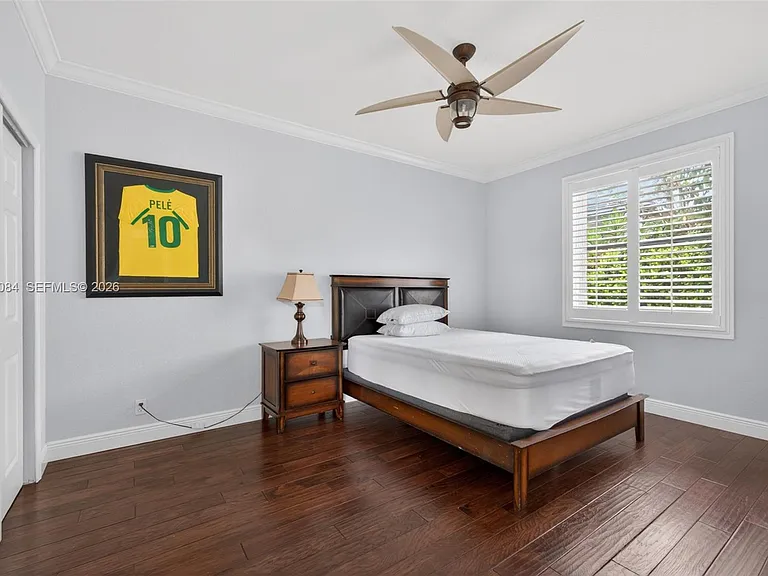 2538 Montclaire Ct — Photo 17