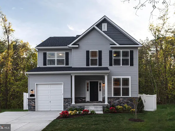 613 Cylburn Rd, Pikesville, MD 21208
