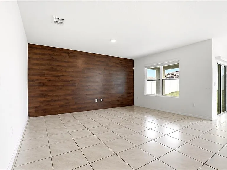 5636 Westerly Breeze Pl — Photo 8