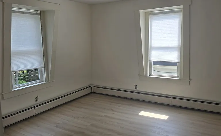 10 Hubbard St #5 — Photo 8