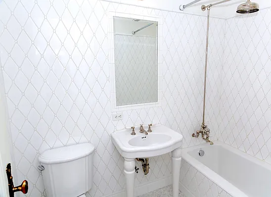 Rented by David H. Kim, LREB | media 13