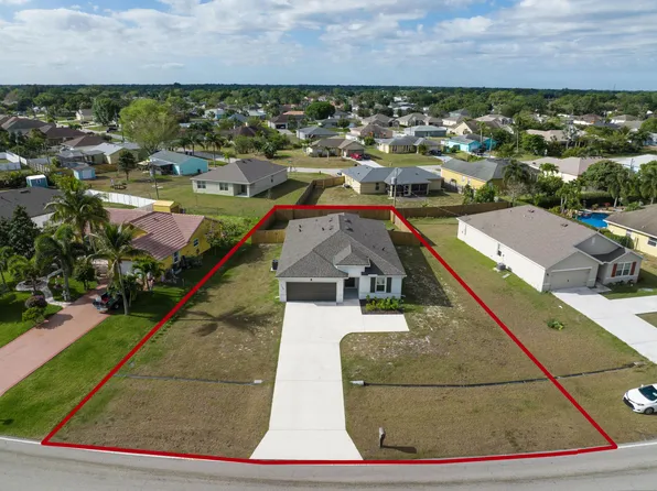1158 SW Del Rio, Port St Lucie, FL 34953