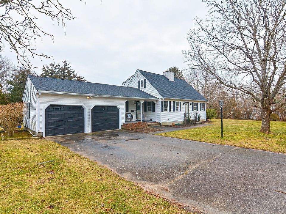 14 Lantern Lane, Falmouth, MA 02540 Zillow