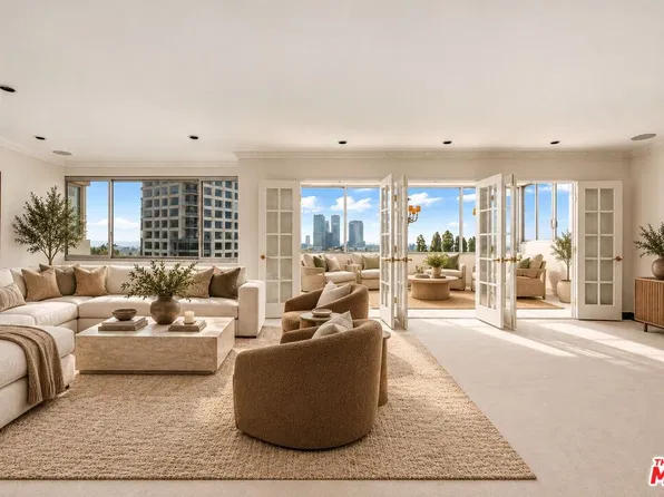 875 Comstock Ave APT 9D, Los Angeles, CA 90024