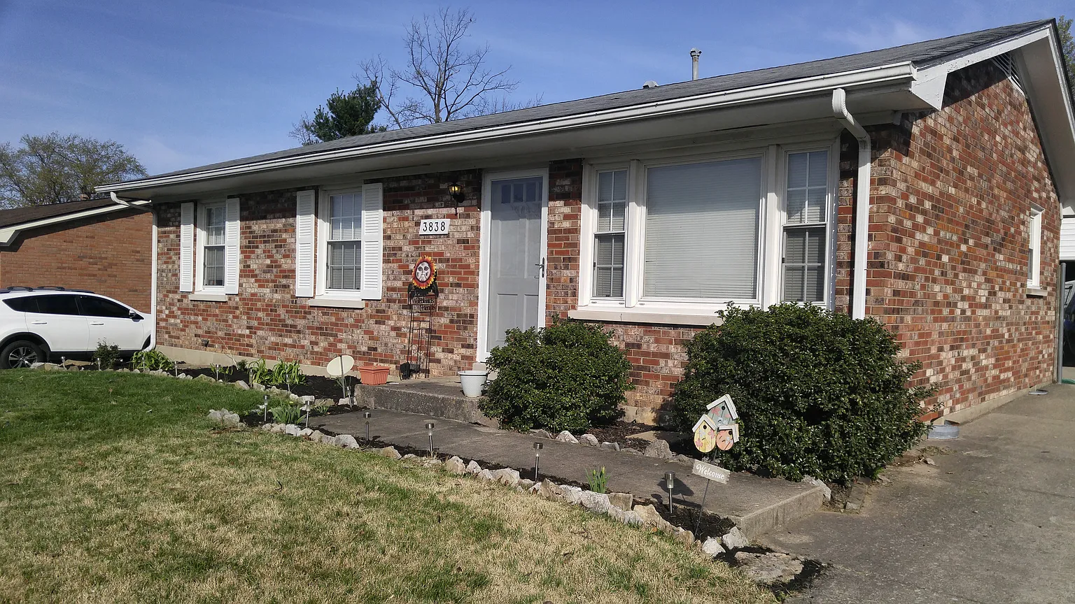 3838 Northampton Dr photo 1
