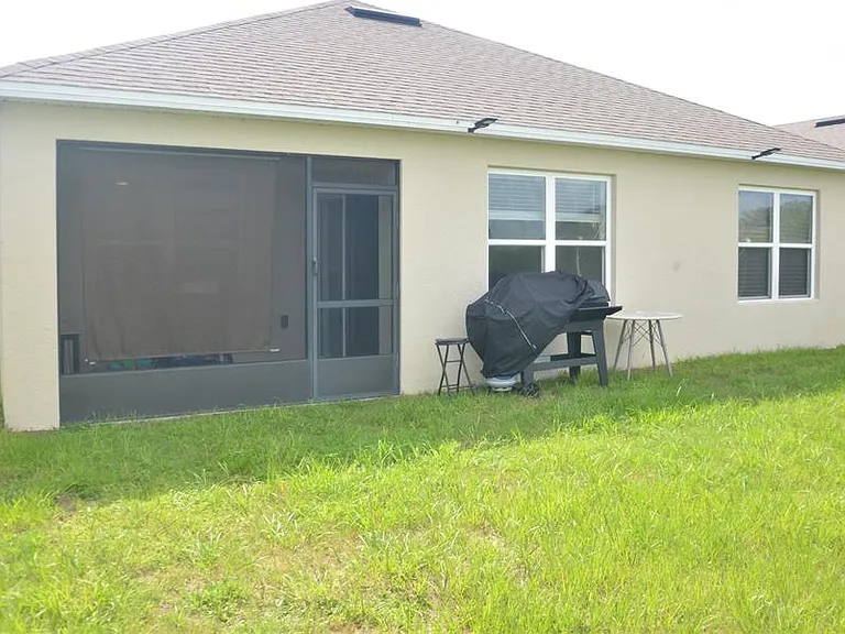 511 Noble Ave — Photo 15