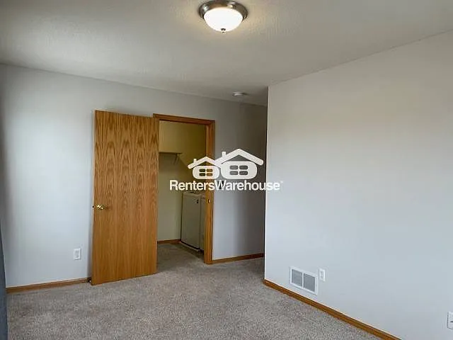 2541 Cobble Hill Ct #L — Photo 7