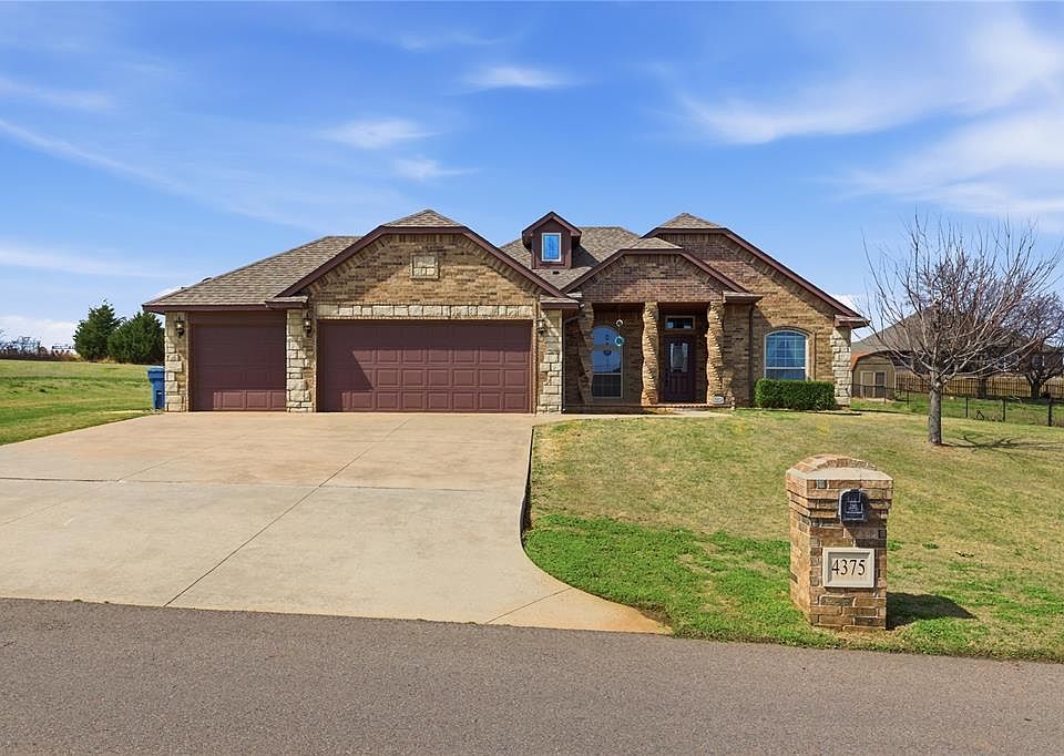 1st image of 4375 Nicole Dr