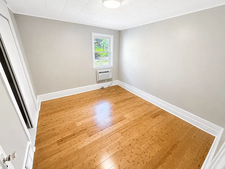 2617 Shady Ave — Photo 3