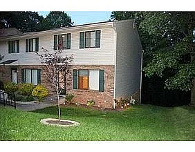 214 Walker Dr photo 1