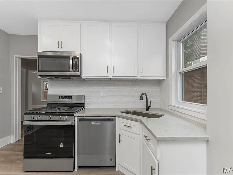 3711 Oak Hill Ave — Photo 13