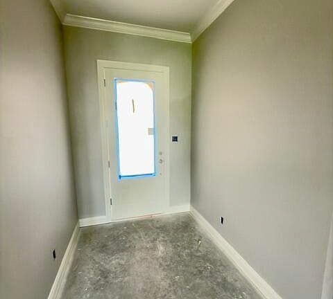 3rd image of 1025 Grand Loop