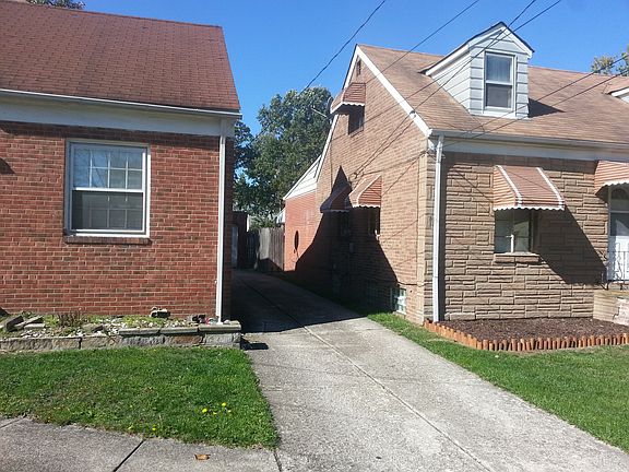 2nd image of 4538 W 157th St