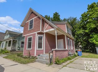344 Visser Pl SE, Grand Rapids, MI 49506