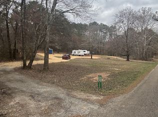 4390 Vale McKenzie Rd, Bruceton, TN 38317