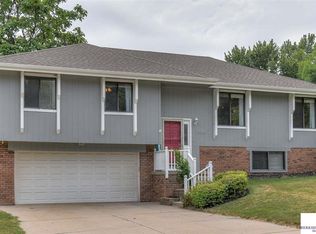 12905 Corby St, Omaha, NE 68164