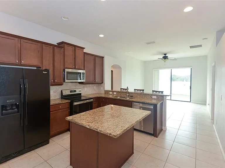 3736 Briar Run Dr — Photo 5