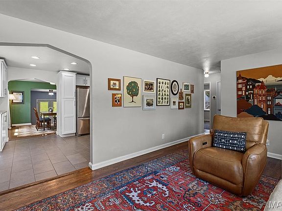5th image of 1215 Drayton Ave