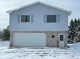 16832 S Fair Rd, Kinross, MI 49752