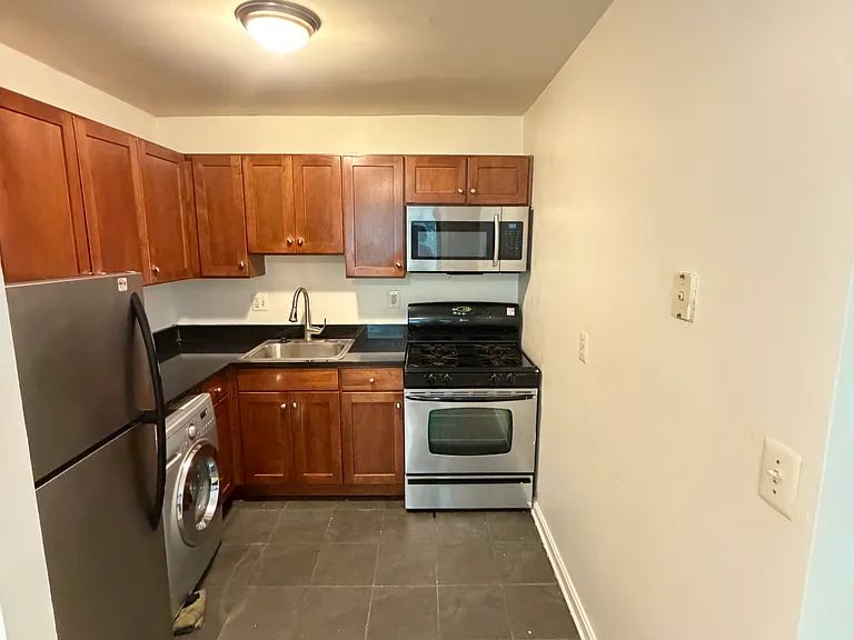 3107 Naylor Rd SE #301 — Photo 9