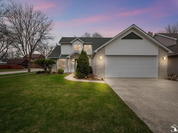 730 Jennie Pl, Monroe, MI 48161