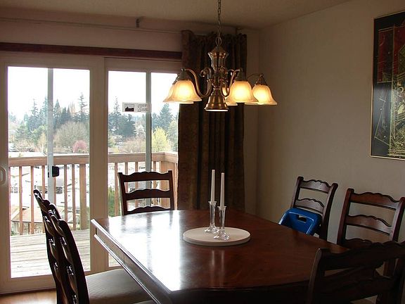 3rd image of 3501 NE 59th St