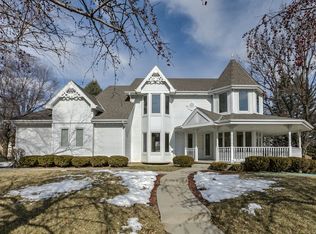 5610 Fillmore St, Omaha, NE 68152