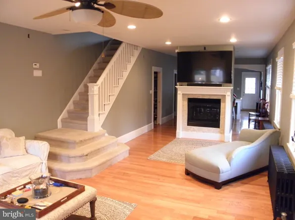 350 Elm Ave, Burlington, NJ 08016