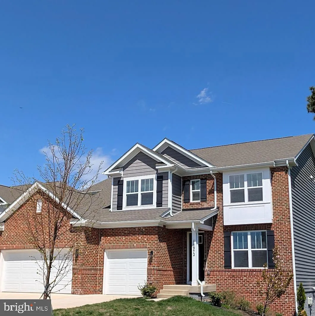 5 bed, 4357 sqft, $5,999 — Photo 1