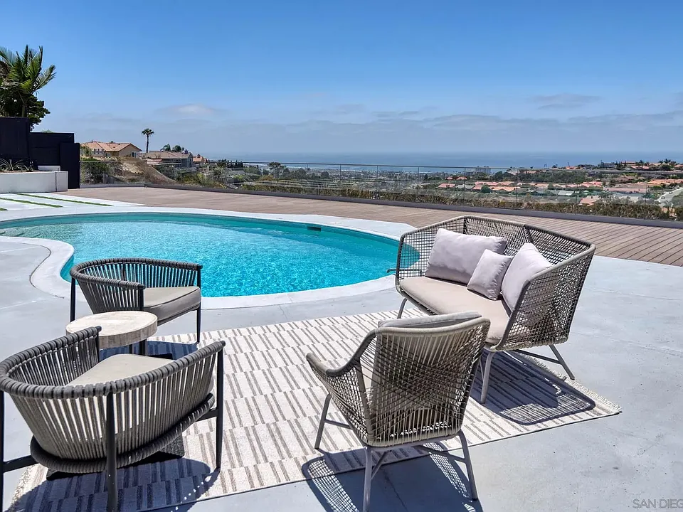 2222 Bahia Dr