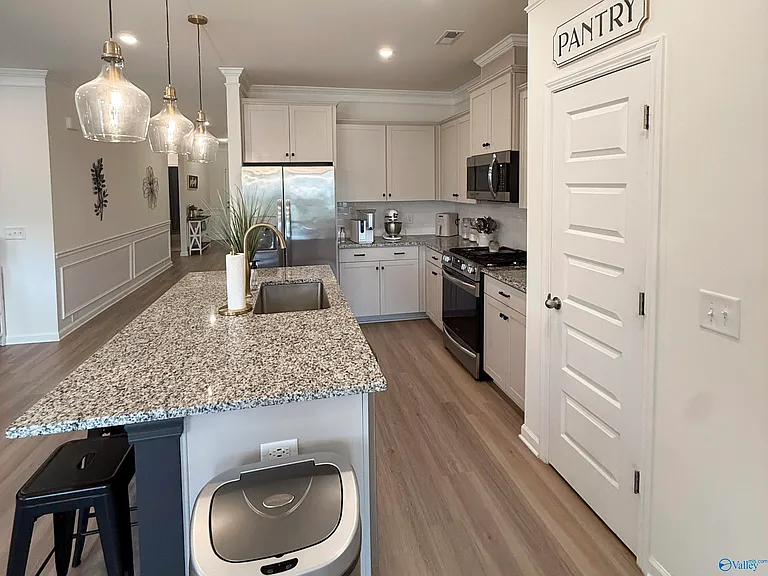 13038 Lantern Pointe Way — Photo 9