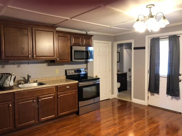 68 Dean St APT 2, Attleboro, MA 02703