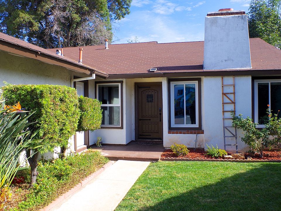 1st image of 275 Parkbrook Pl