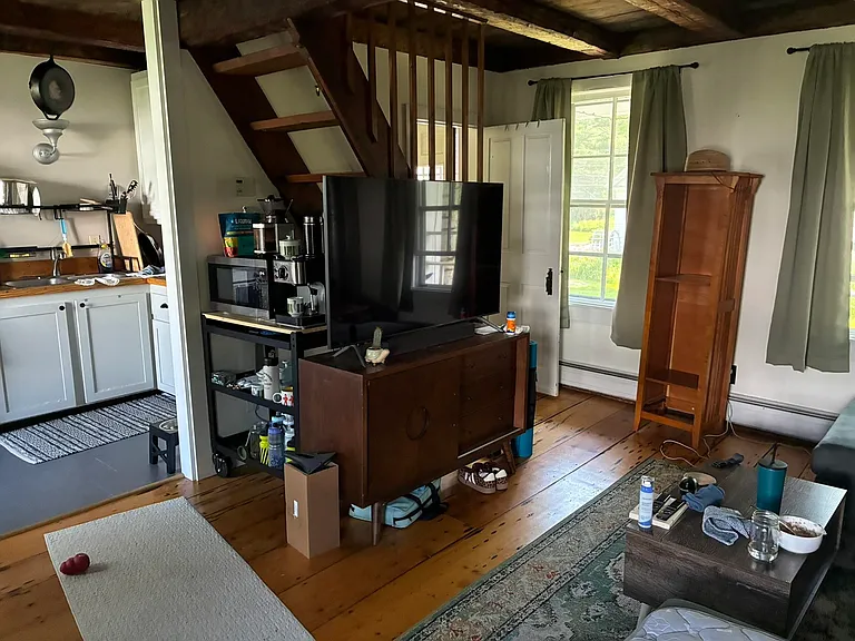 38 Sunset St — Photo 6