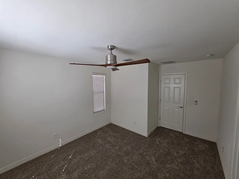 2756 E Hickory St — Photo 28