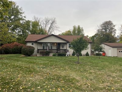 215 W Mitchell St, Bethany, IL, 61914