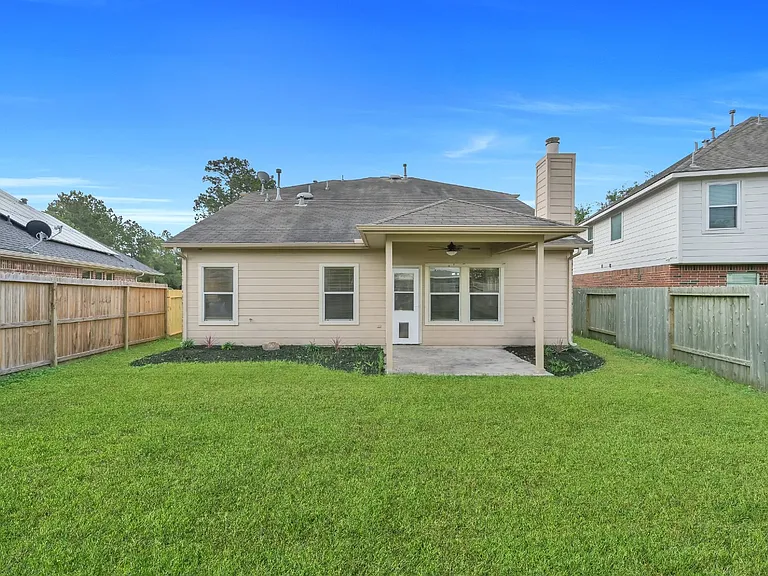 1443 Meadowhigh Ln — Photo 44
