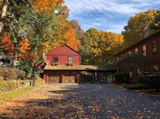 137 Hoyt St, Darien, CT 06820