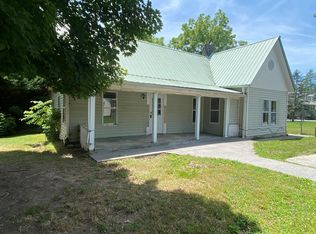 934 Valley River Ave, Murphy, NC 28906