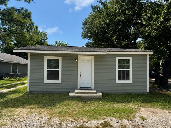 315 Ritchey St, Gainesville, TX 76240
