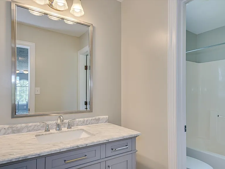 158 Kenilworth Dr — Photo 38