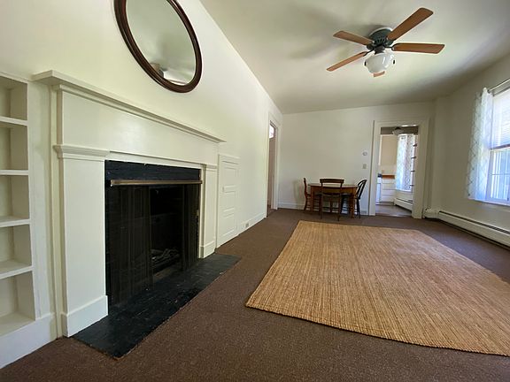 Living dining area looking towards kitchen