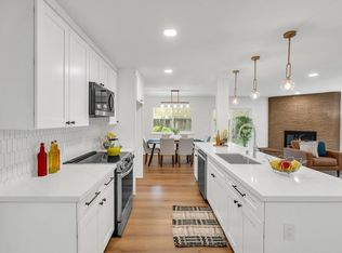 6861 Westmoreland Way, Sacramento, CA