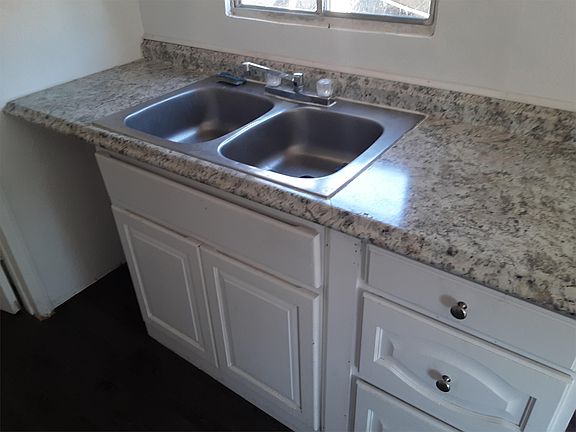 3rd image of 710 S Lawson Dr Lot 23
