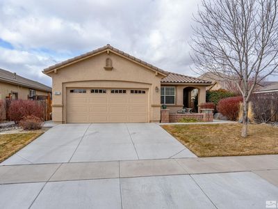 6851 Apus Dr, Sparks, NV, 89436