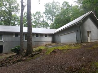 538 Poplar Cove Rd, Franklin, NC 28734