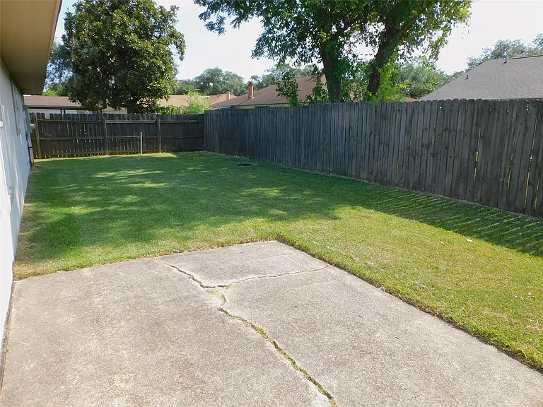 1338 Leadenhall Cir — Photo 15