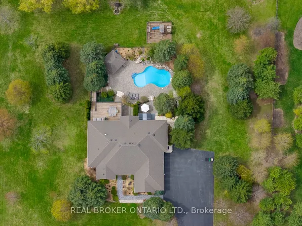 9 Allison Ct, Halton Hills, ON L7G 4S4