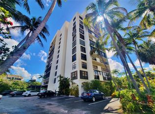 77 Crandon Blvd APT 2B, Key Biscayne, FL 33149