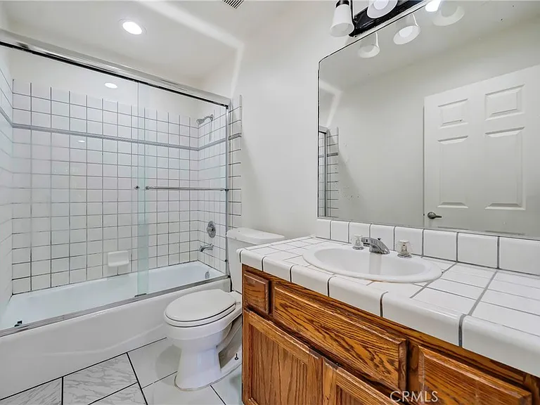 10163 Petit Ave — Photo 21